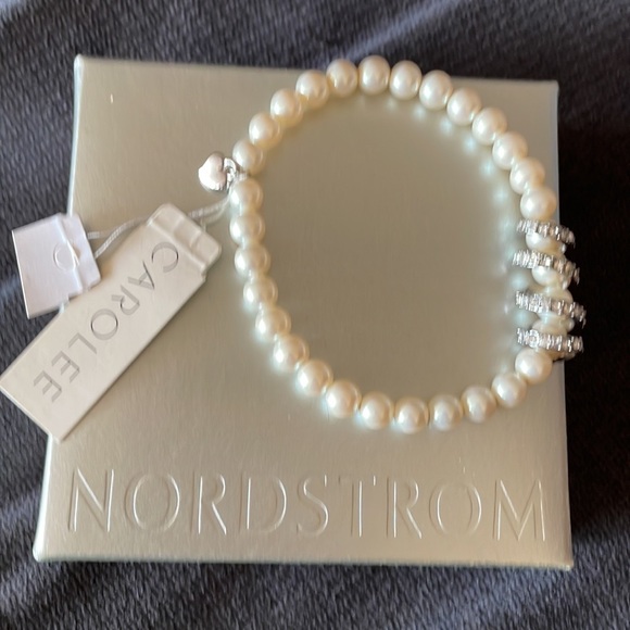 Carolee (Nordstrom) Pearl Bracket with Diamond Detail NWT - Picture 4 of 4